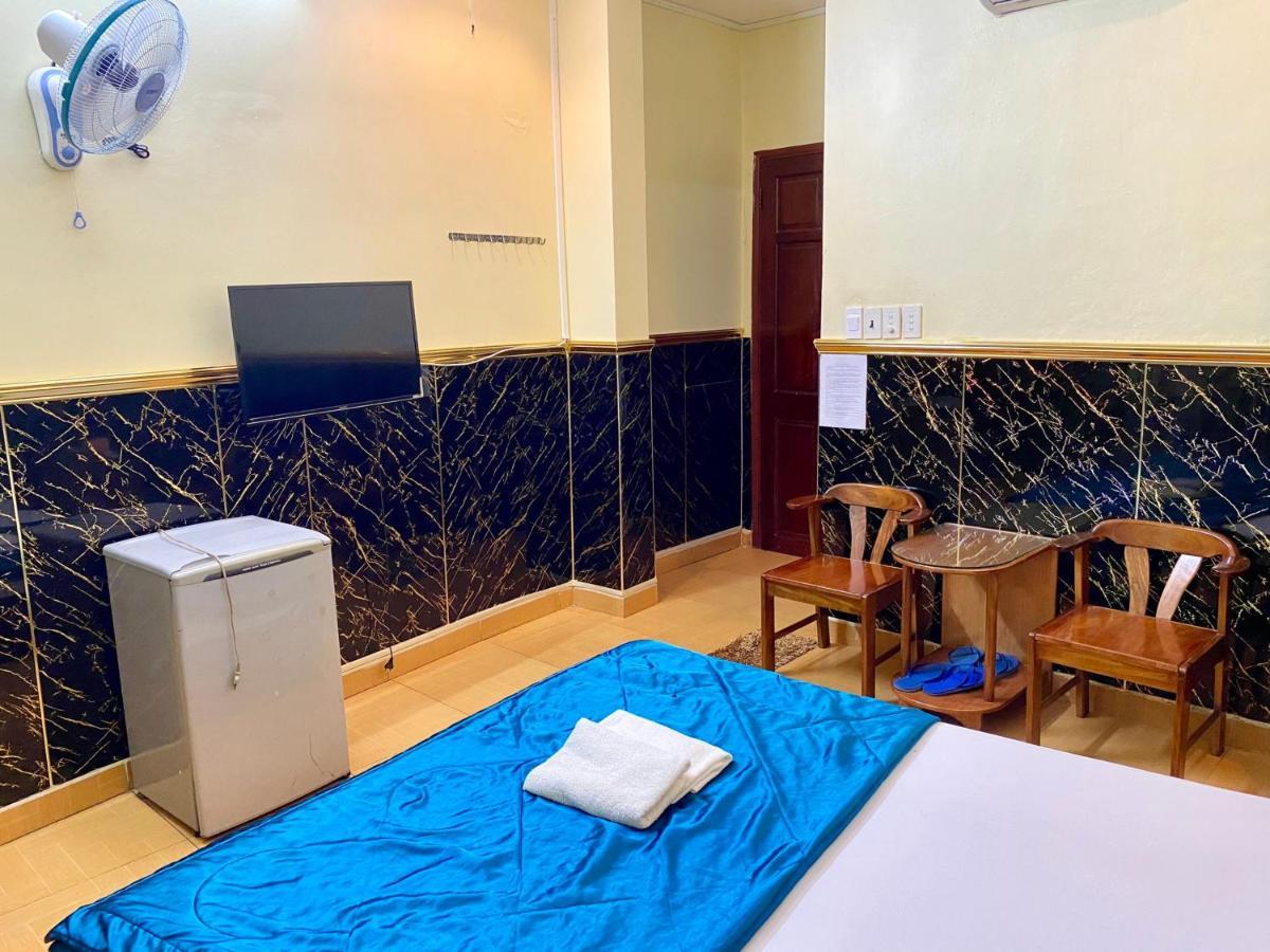 הו צ'י מין סיטי Ngoc Trinh Hotel מראה חיצוני תמונה