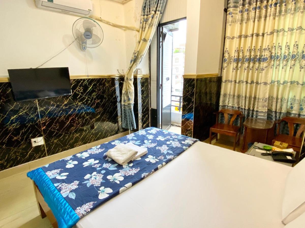 הו צ'י מין סיטי Ngoc Trinh Hotel מראה חיצוני תמונה