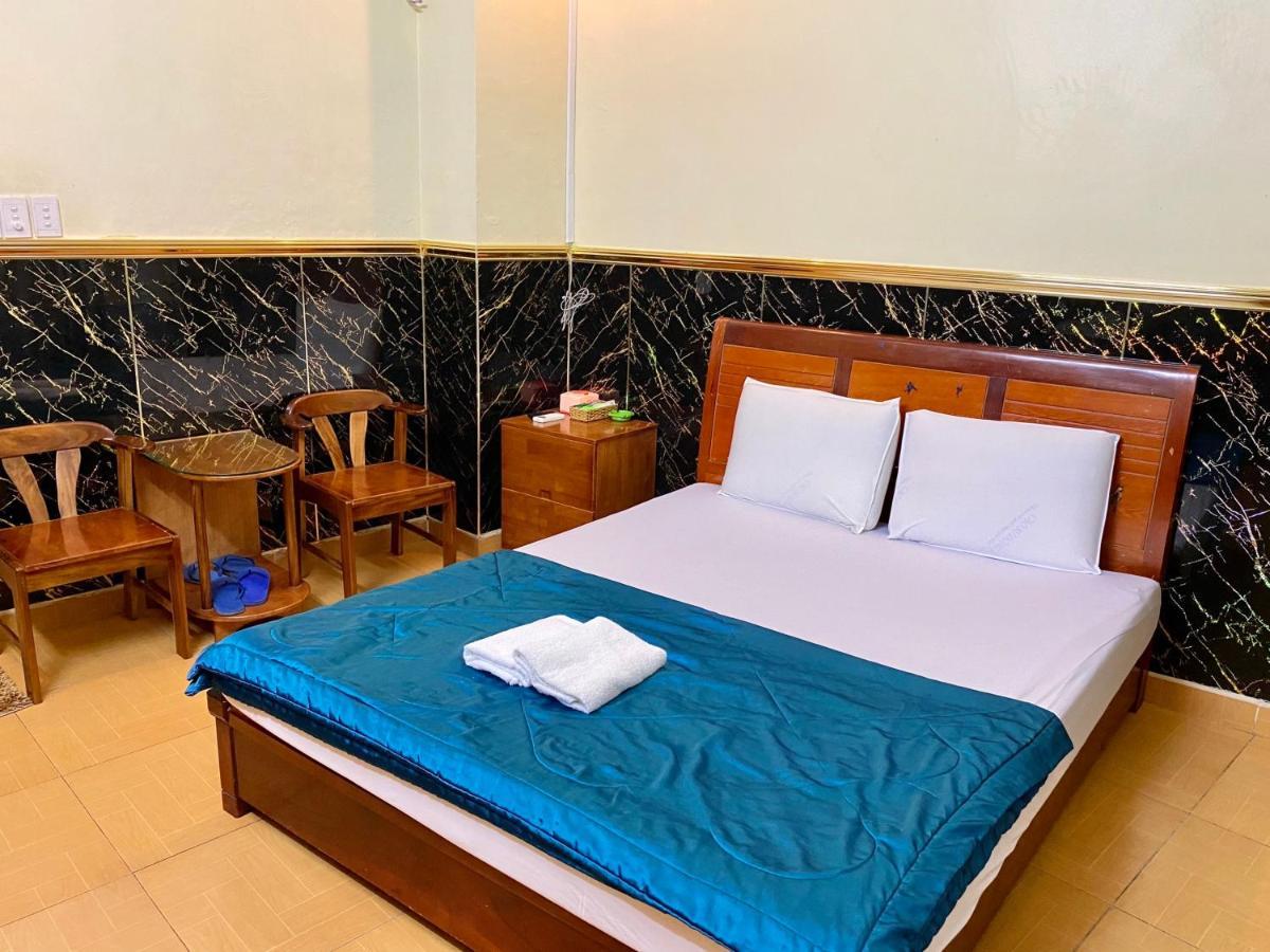 הו צ'י מין סיטי Ngoc Trinh Hotel מראה חיצוני תמונה