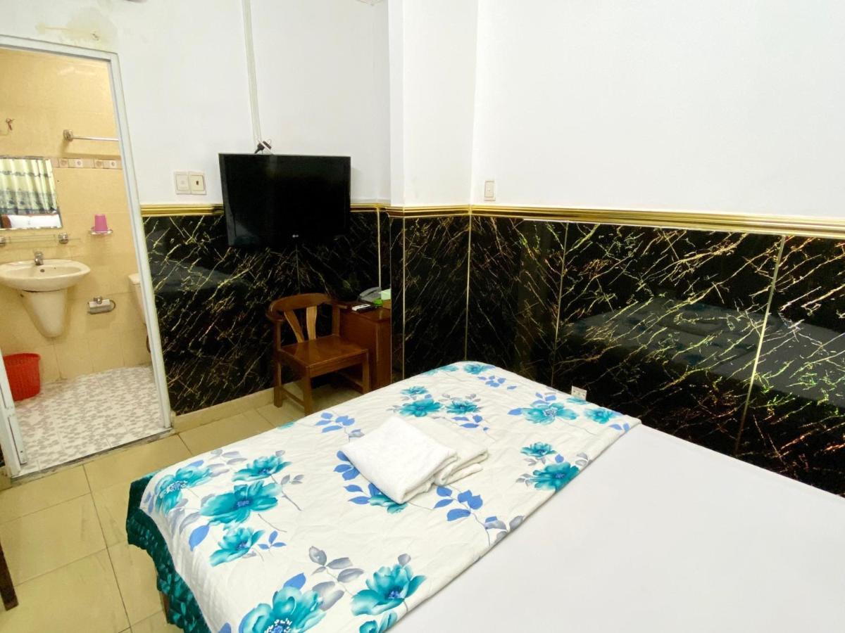 הו צ'י מין סיטי Ngoc Trinh Hotel מראה חיצוני תמונה
