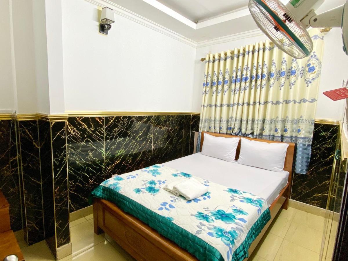 הו צ'י מין סיטי Ngoc Trinh Hotel מראה חיצוני תמונה