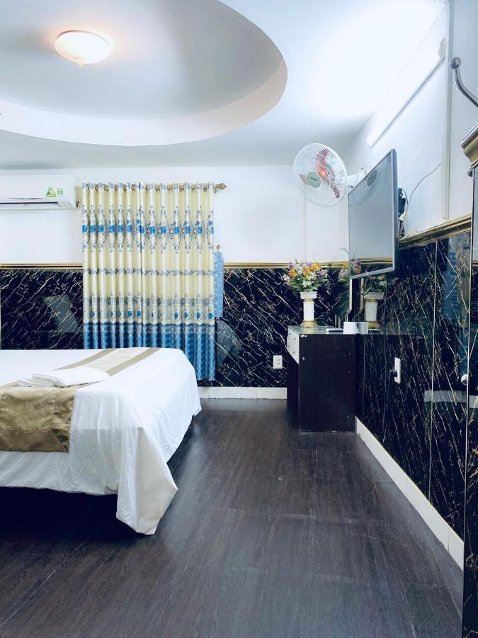הו צ'י מין סיטי Ngoc Trinh Hotel מראה חיצוני תמונה